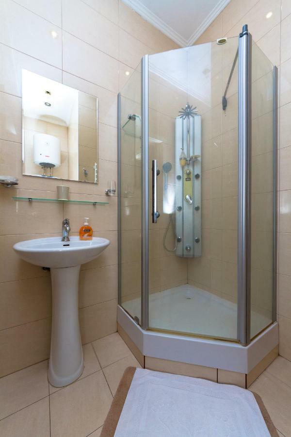 Flat For You Kiev Luaran gambar